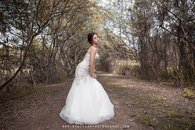 outdoor bridal photoshoot in Singapore