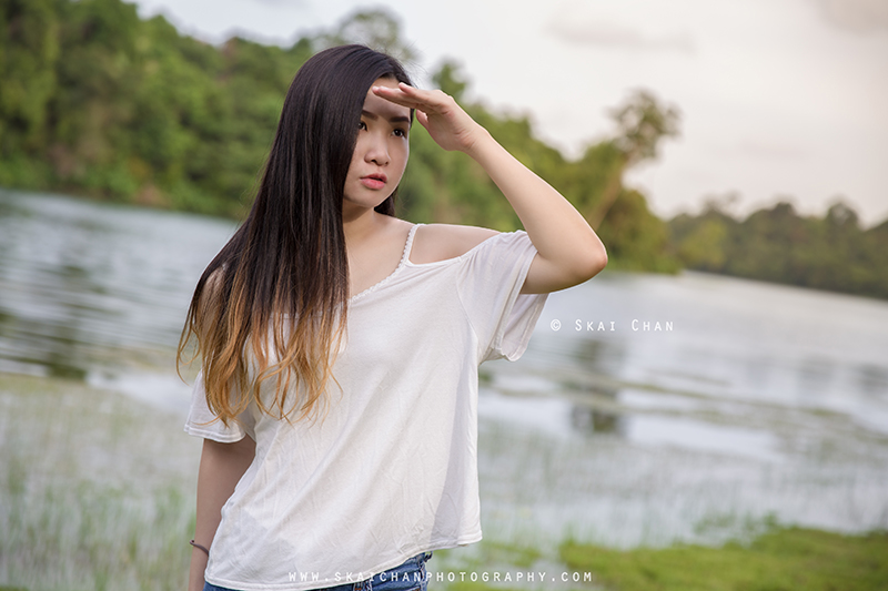 Hiking portrait photoshoot session with Angela Arlene Quek at Golf Link, Macritchie Reservoir