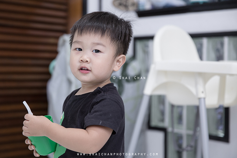 Indoor children photoshoot session with Nicholas Chan Jun En at home