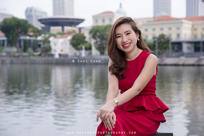 Modern corporate portrait photoshoot session with Ratna Juita at Boat Quay