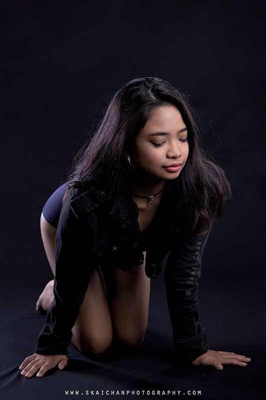 Modelling portfolio & glamour photoshoot session with Tantiara Rosli at Tanjong Pagar (photography studio)