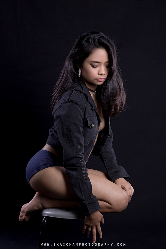 Modelling portfolio & glamour photoshoot session with Tantiara Rosli at Tanjong Pagar (photography studio)