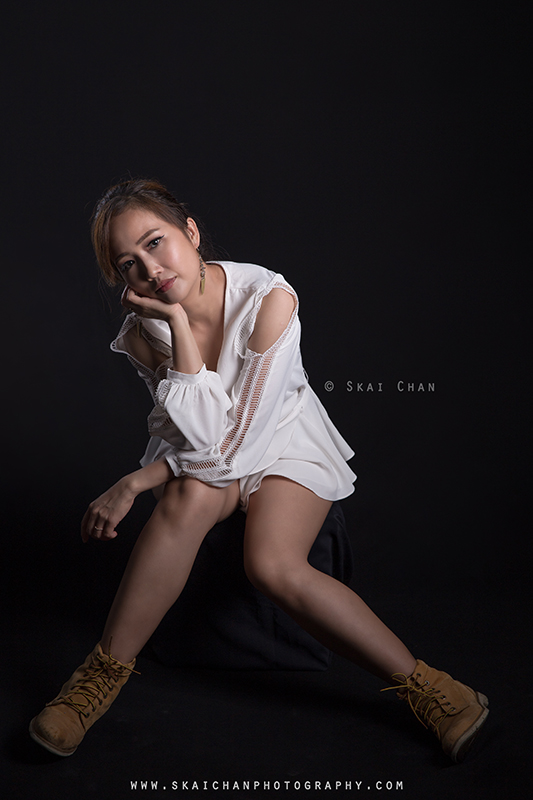 Corporate portrait photoshoot session with Hair and Makeup Artist (HMUA) Ivy Tan at Tanjong Pagar (photography studio)