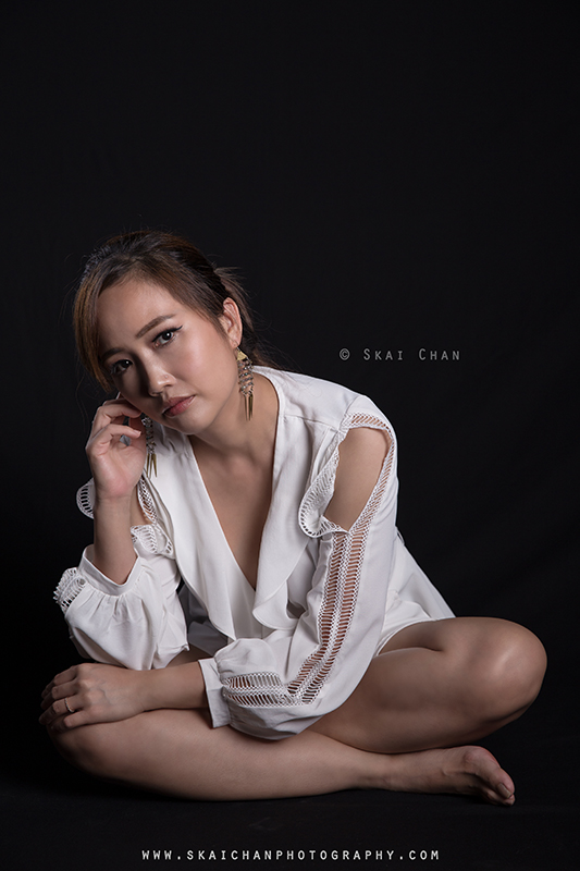 Corporate portrait photoshoot session with Hair and Makeup Artist (HMUA) Ivy Tan at Tanjong Pagar (photography studio)