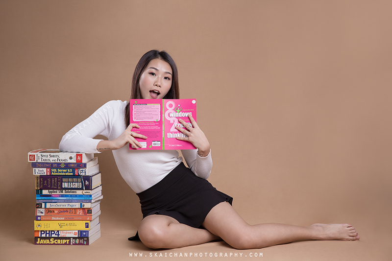 School girl themed photoshoot session with Jasmine Tan at Tanjong Pagar (photography studio)