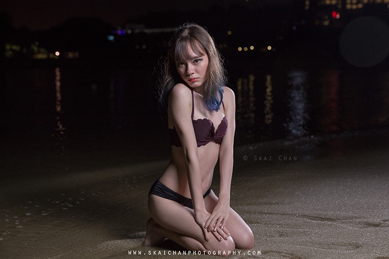 Night Beach Bikini Photoshoot with Katherine Whiteway (Nekotsurin) at Palawan Beach (Sentosa)