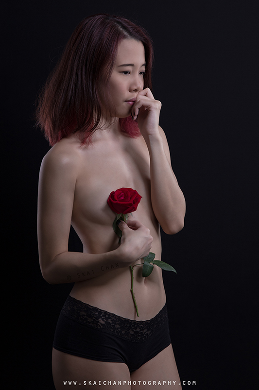 Red rose themed romantic lingerie photoshoot session with Cheryl Alicia Chua at Tanjong Pagar (studio)