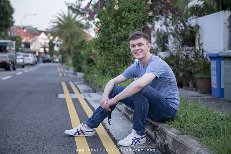 Men's outdoor lifestyle portrait photoshoot session with Greg @ Macpherson