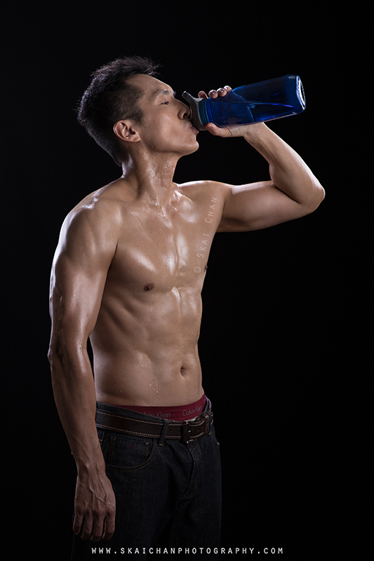 Fitness photoshoot by hair and makeup artist Tricia Lee