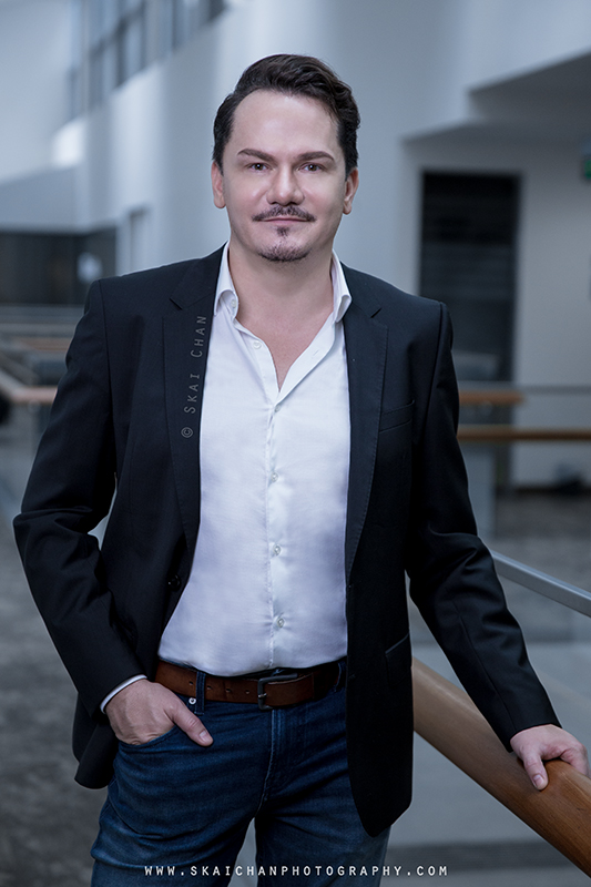 Corporate portrait photoshoot session with Adam Tatarynowicz at Singapore Management University (SMU)