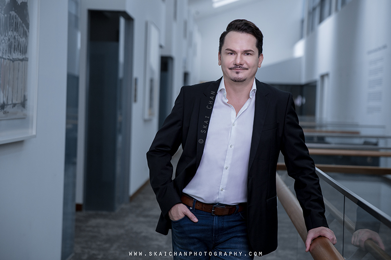 Corporate portrait photoshoot session with Adam Tatarynowicz at Singapore Management University (SMU)