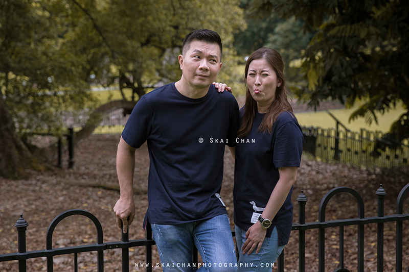 Outdoor casual couple photoshoot session with Andrew & Joelle at Dempsey Hill & Singapore Botanic Gardens