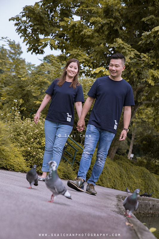 Outdoor casual couple photoshoot session with Andrew & Joelle at Dempsey Hill & Singapore Botanic Gardens