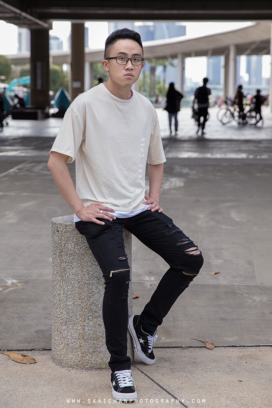 Men's fashion photoshoot session with Lewis Low at Marina Barrage & Gardens by the Bay