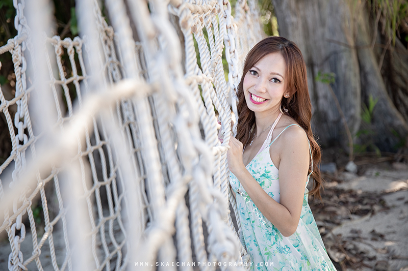 Lifestyle beach photoshoot session with Isabelle at Palawan Beach (Sentosa)