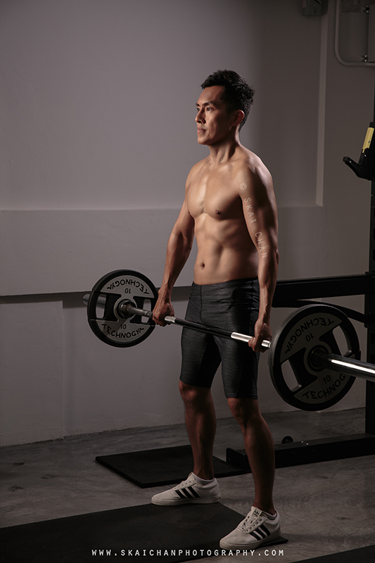 Men's fitness gym photoshoot session with Liu Wing Lun at Gold's Gym Singapore, Hong Kong Street outlet