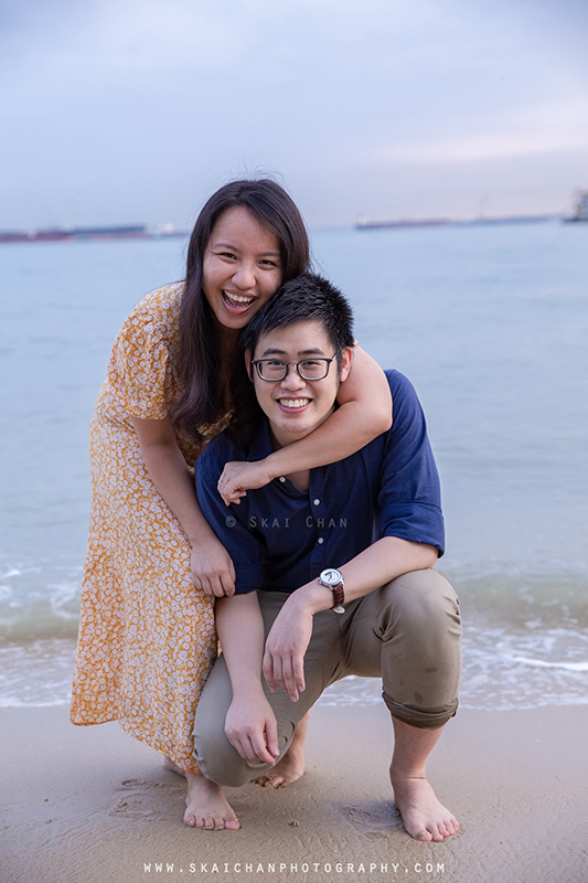 Anthony & Divlynn surprise wedding proposal photoshoot at Parkland Green, East Coast Park (ECP)
