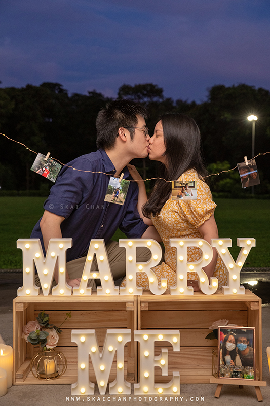 Anthony & Divlynn surprise wedding proposal photoshoot at Parkland Green, East Coast Park (ECP)
