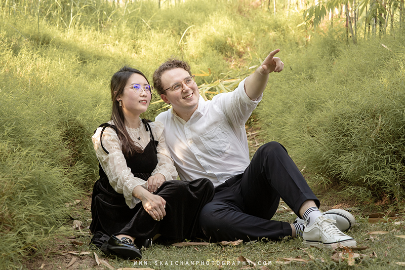 Outdoor casual couple photoshoot session with Keagan & Nancy at Serene Garden @ Gardens By The Bay