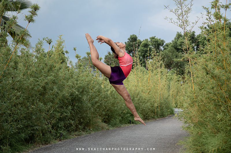Outdoor dance motion photoshoot session with Sarisha at Serene Garden (Gardens By The Bay)