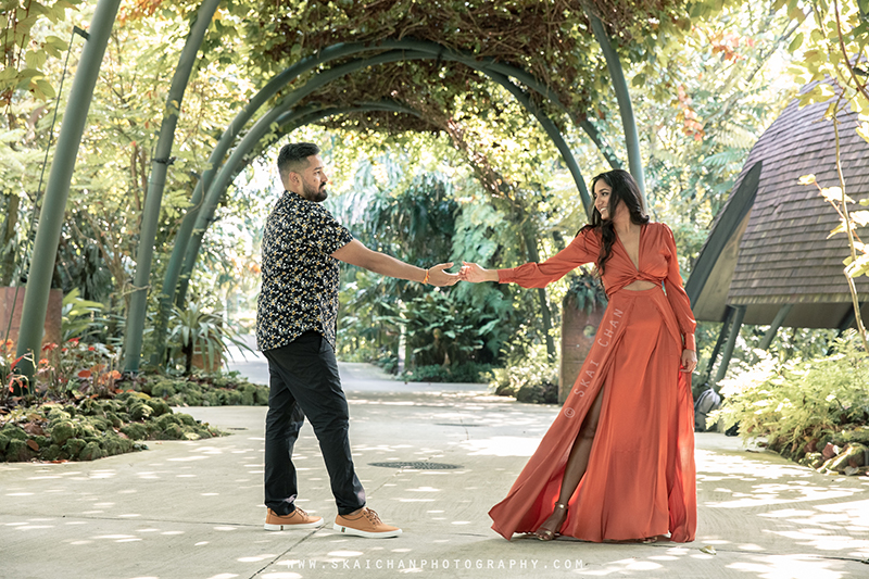 Outdoor casual couple photoshoot session with Elvis Philip & Monali P at World of Plants (Gardens By The Bay)