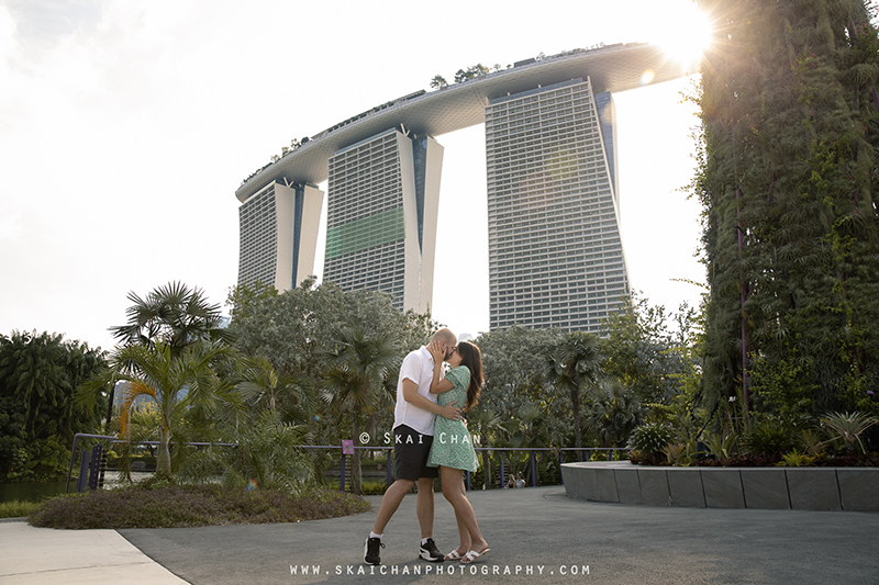 couple photography at silver garden, gardens by the bay