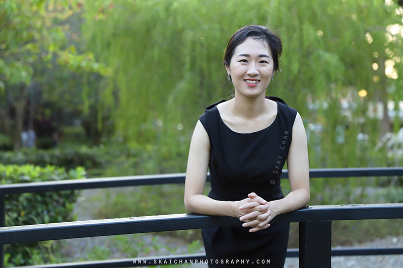 Lifestyle corporate photoshoot session with Rachel Lee at Tiong Bahru Park