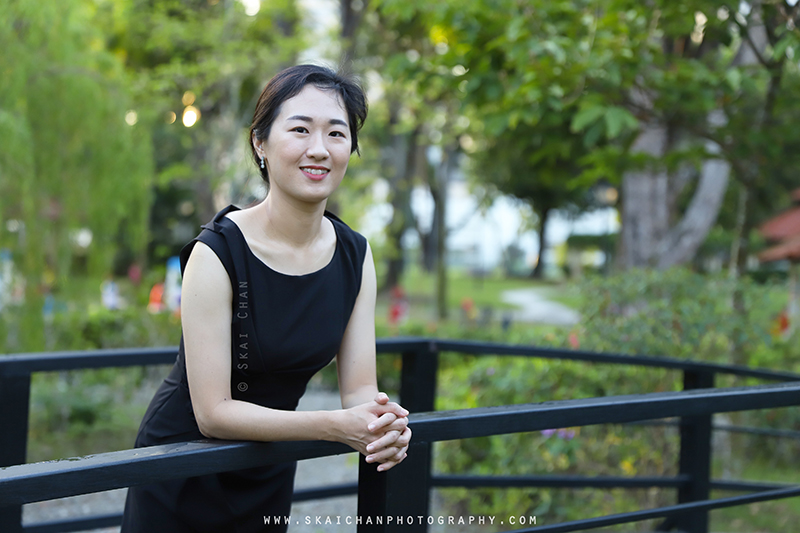 Lifestyle corporate photoshoot session with Rachel Lee at Tiong Bahru Park