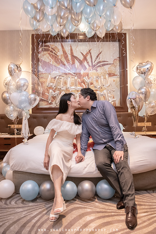 Indoor couple photoshoot session with Hendra & Grace at Equarius Hotel (Resorts World Sentosa)