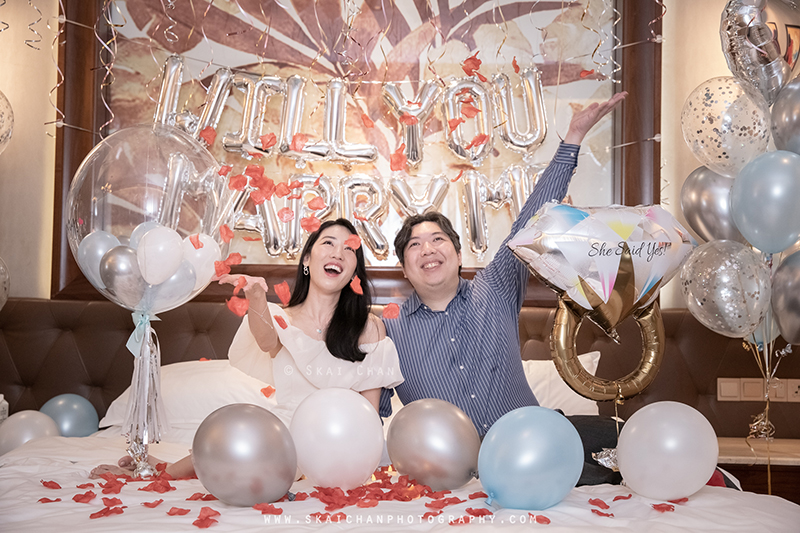 Indoor couple photoshoot session with Hendra & Grace at Equarius Hotel (Resorts World Sentosa)