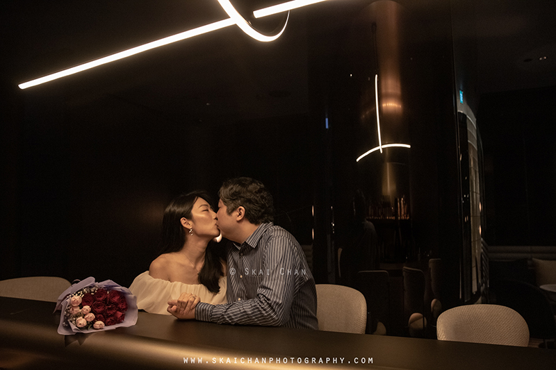 Indoor couple photoshoot session with Hendra & Grace at Ocean Restaurant (Resorts World Sentosa)