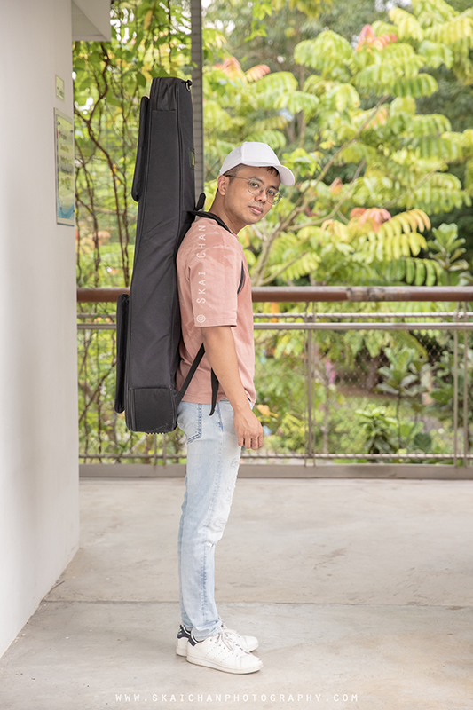 Music guitar portrait photoshoot session with Barry Chow @ PassionWave (Jurong Lake Gardens)