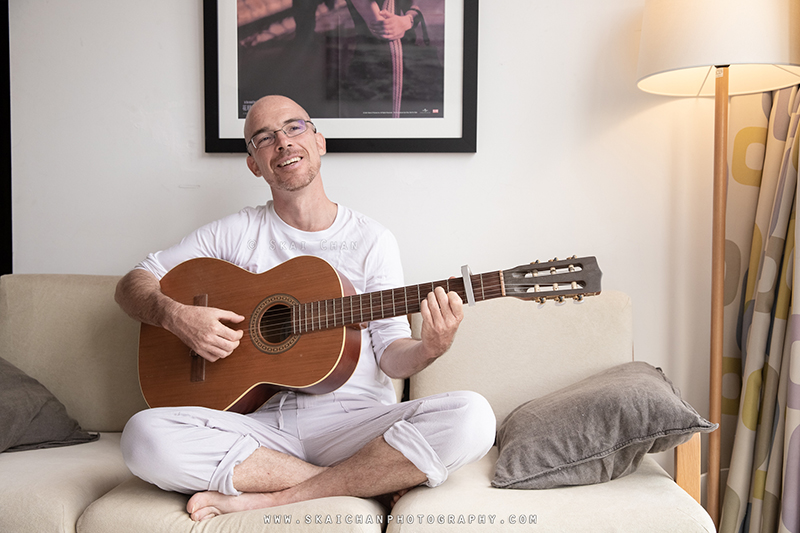 Music Guitar Photoshoot with Jerome Cheze at home