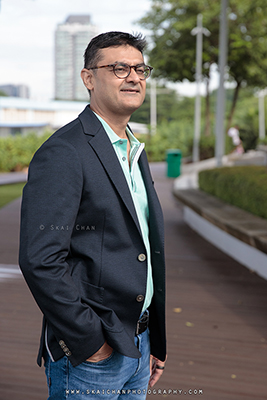 Outdoor Men's Casual Corporate Photoshoot - Gaurav Trivedi @ Singapore National Stadium