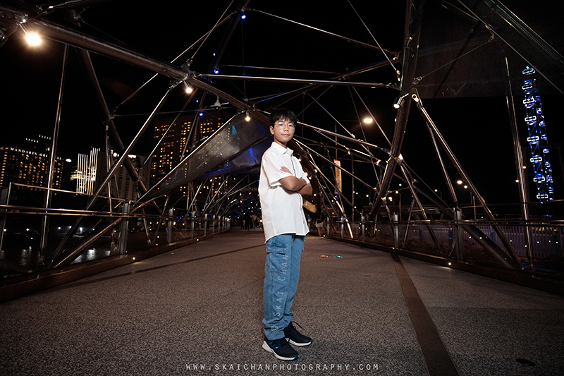 Night outdoor teenager photoshoot session with Jevon at Helix Bridge