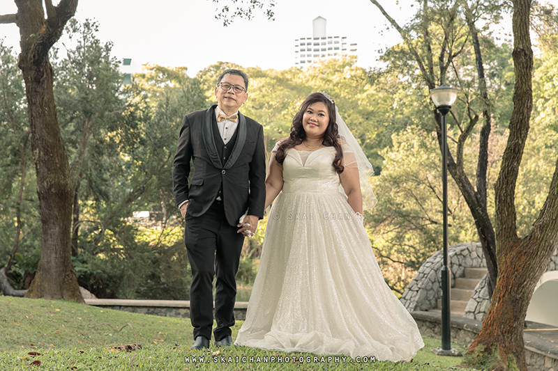 Pre-Wedding photoshoot session with Khoon Seng & Sharon at Toa Payoh Town Park