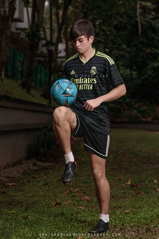 Sports soccer photoshoot session with Oliver Laudi at Hume Park 1