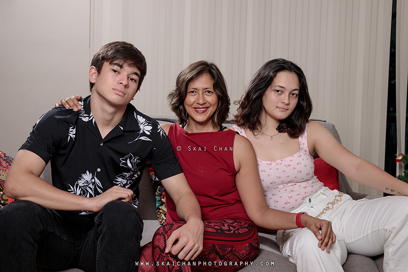 Family photoshoot session with Verdayne, Sonya & Oliver at home