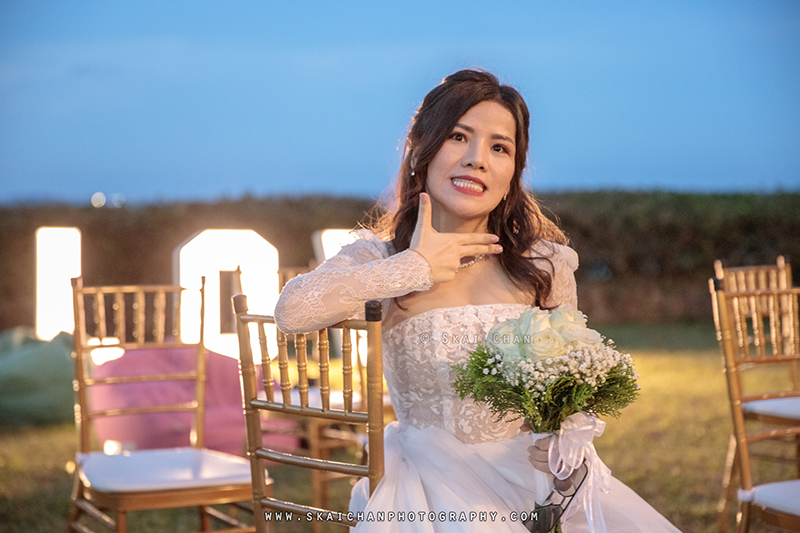 Bridal photoshoot session with Christy Hoa at Changi Cottage
