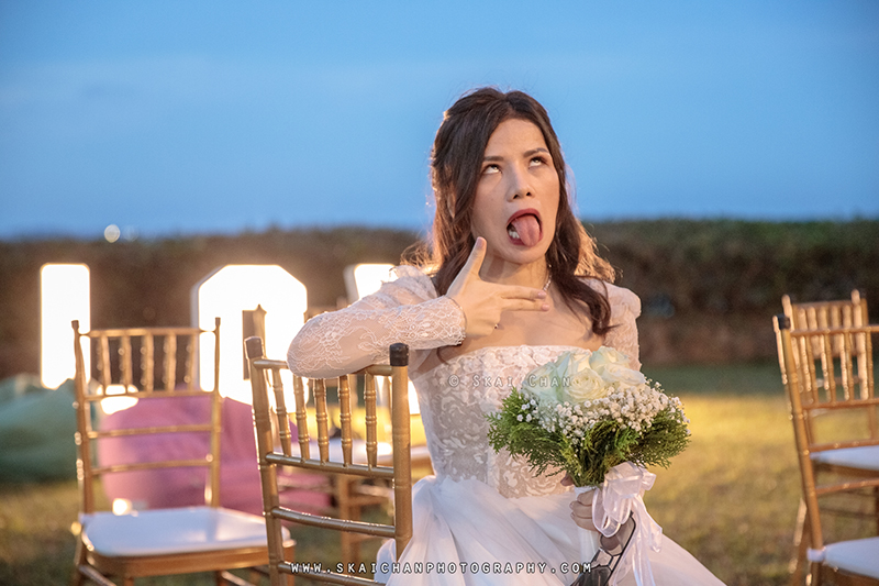 Bridal photoshoot session with Christy Hoa at Changi Cottage