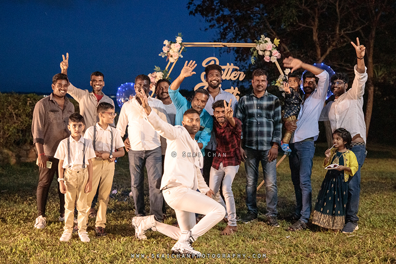 Night outdoor friends photoshoot session with Timothy & Friends at Changi Cottage