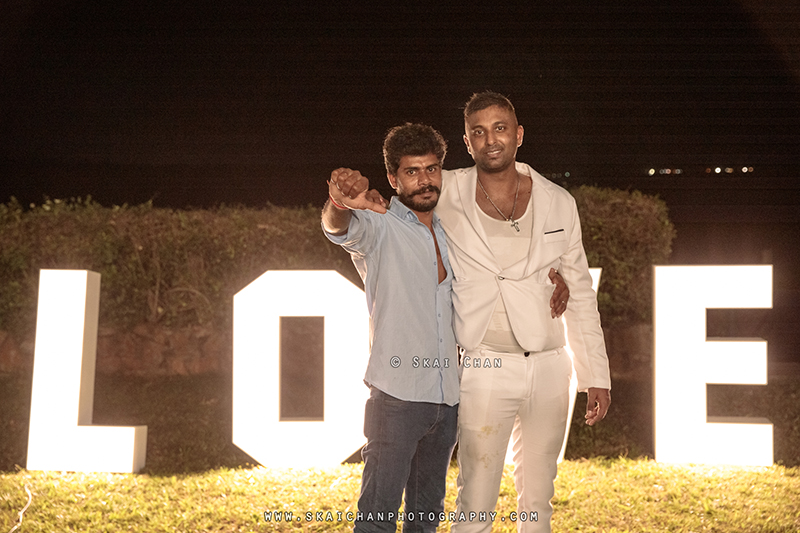 Night outdoor friends photoshoot session with Timothy & Friends at Changi Cottage