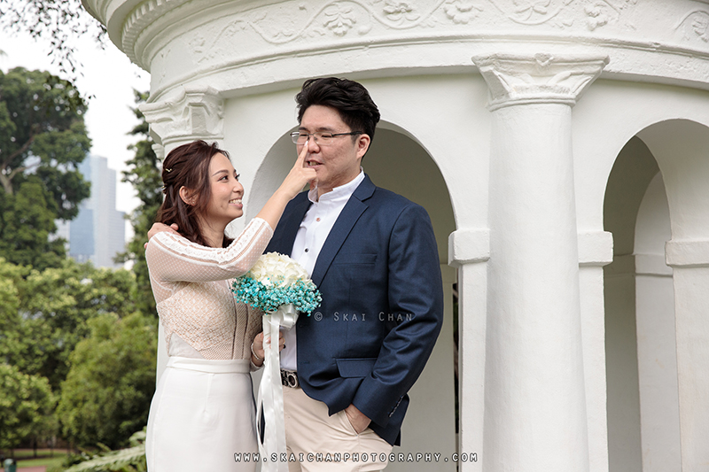 Pre-Wedding photoshoot session with Zijian & Christine at Fort Canning Park