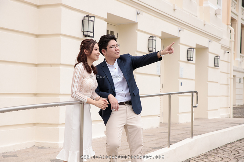 Pre-Wedding photoshoot session with Zijian & Christine at Fort Canning Park