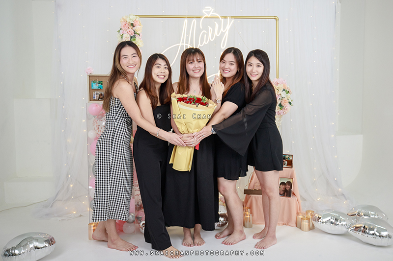 Studio friends photoshoot session with Derrick & Eunice at Our Studio Space (photography studio)