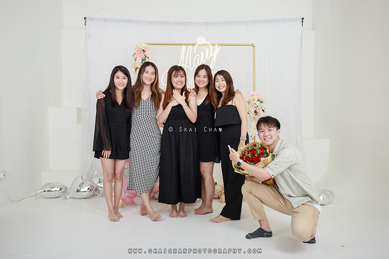 Studio friends photoshoot session with Derrick & Eunice at Our Studio Space (photography studio)