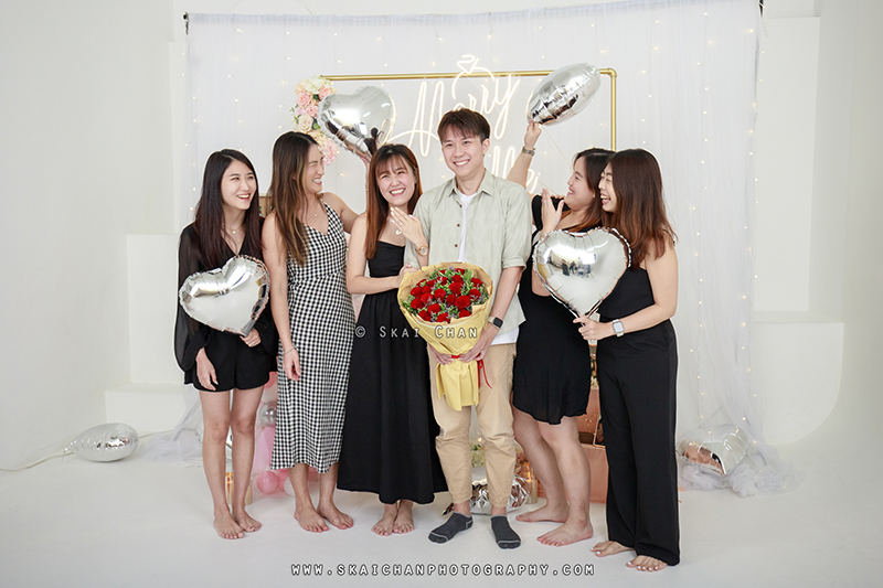 Studio friends photoshoot session with Derrick & Eunice at Our Studio Space (photography studio)