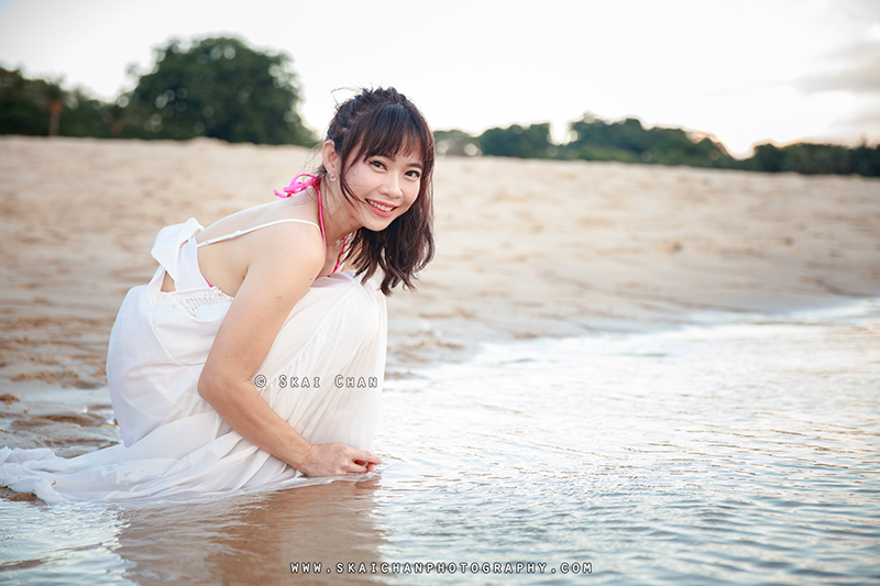 Beach fashion photoshoot session with Kai Ling at Palawan Beach (Sentosa)