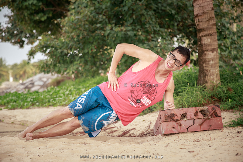 Fitness workout photoshoot session with Raymond Chan at Pasir Ris Beach