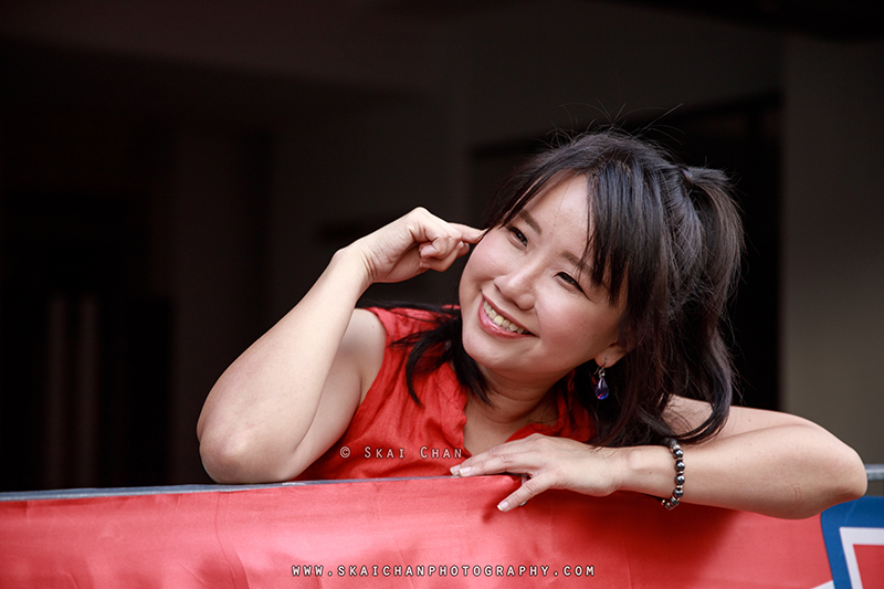Outdoor lifestyle photoshoot session with Pris Lim at Tanjong Pagar Community Centre CC